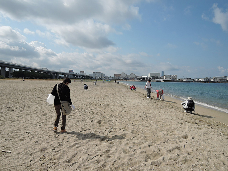 海岸清掃