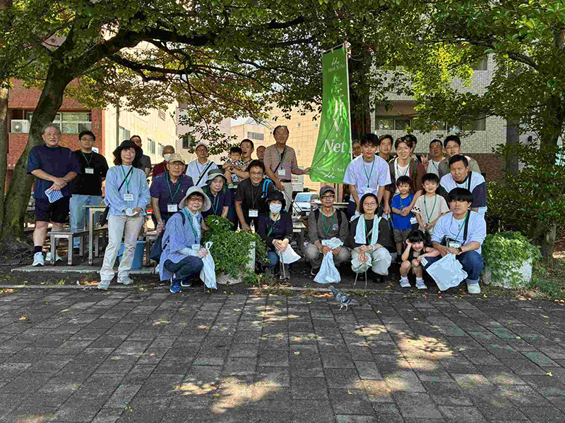 第201回平和記念公園清掃活動集合写真